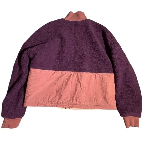 537-Fabletics Purple and tan Sherpa fleece pullover with 1/4 zip #sherpa… - Picture 3 of 8